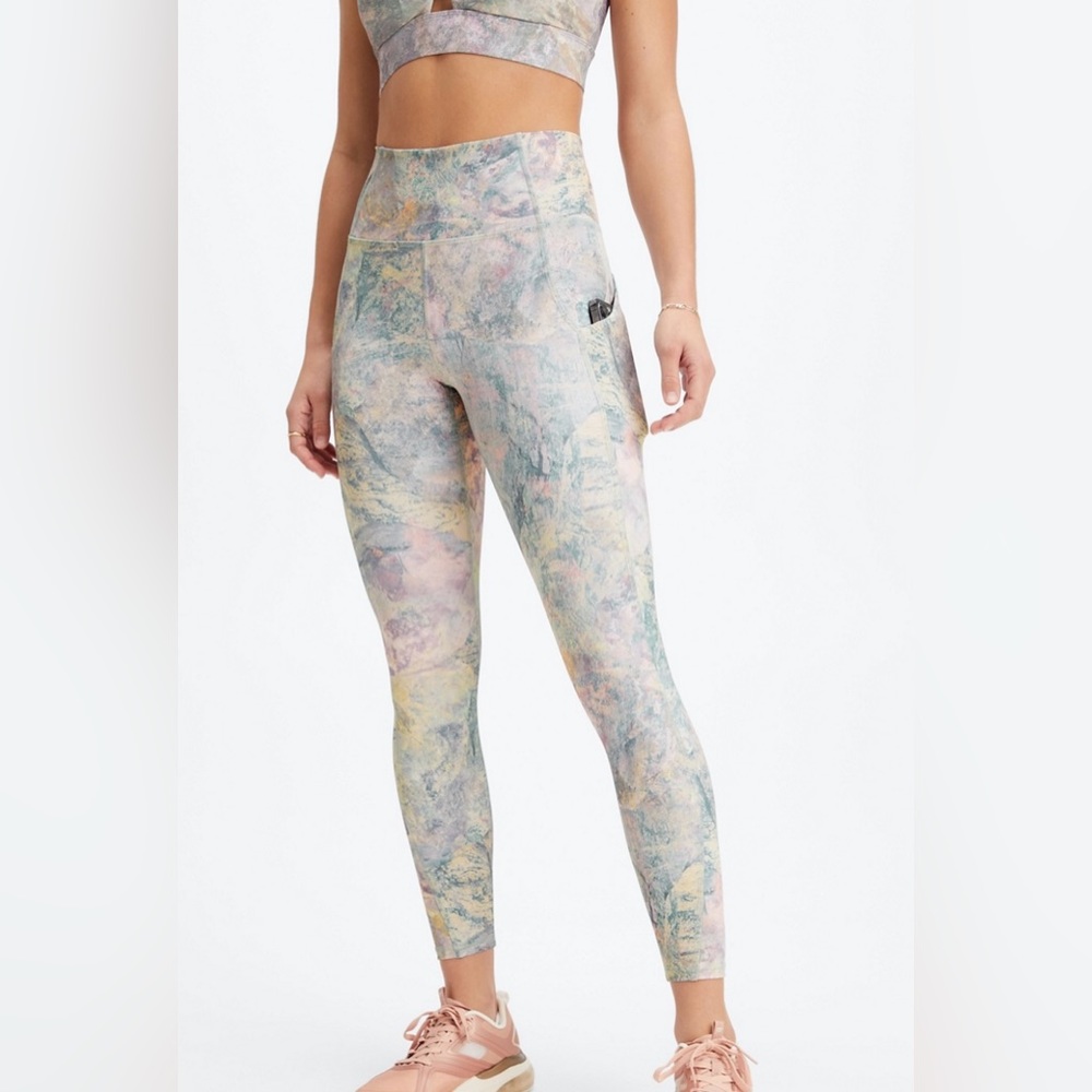 Sz.S-FABLETICS- Oasis PureLuxe High-Waisted 7/8
Leggings- Moon rock